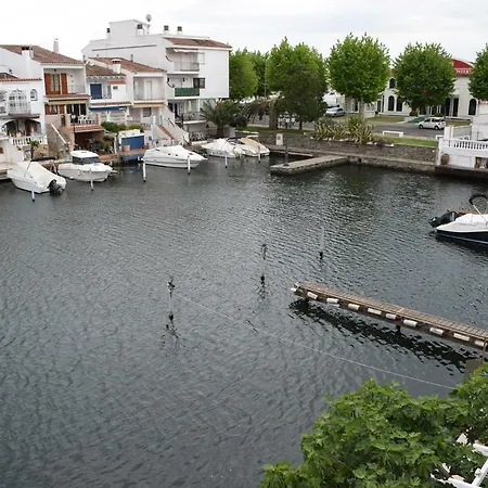 Con Bonitas Vistas Al Canal Ref 337 Эмпуриабрава