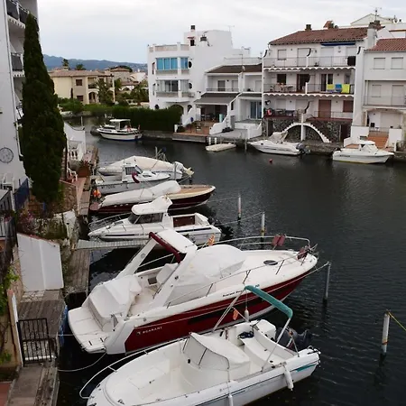 Con Bonitas Vistas Al Canal Ref 337 Appartement